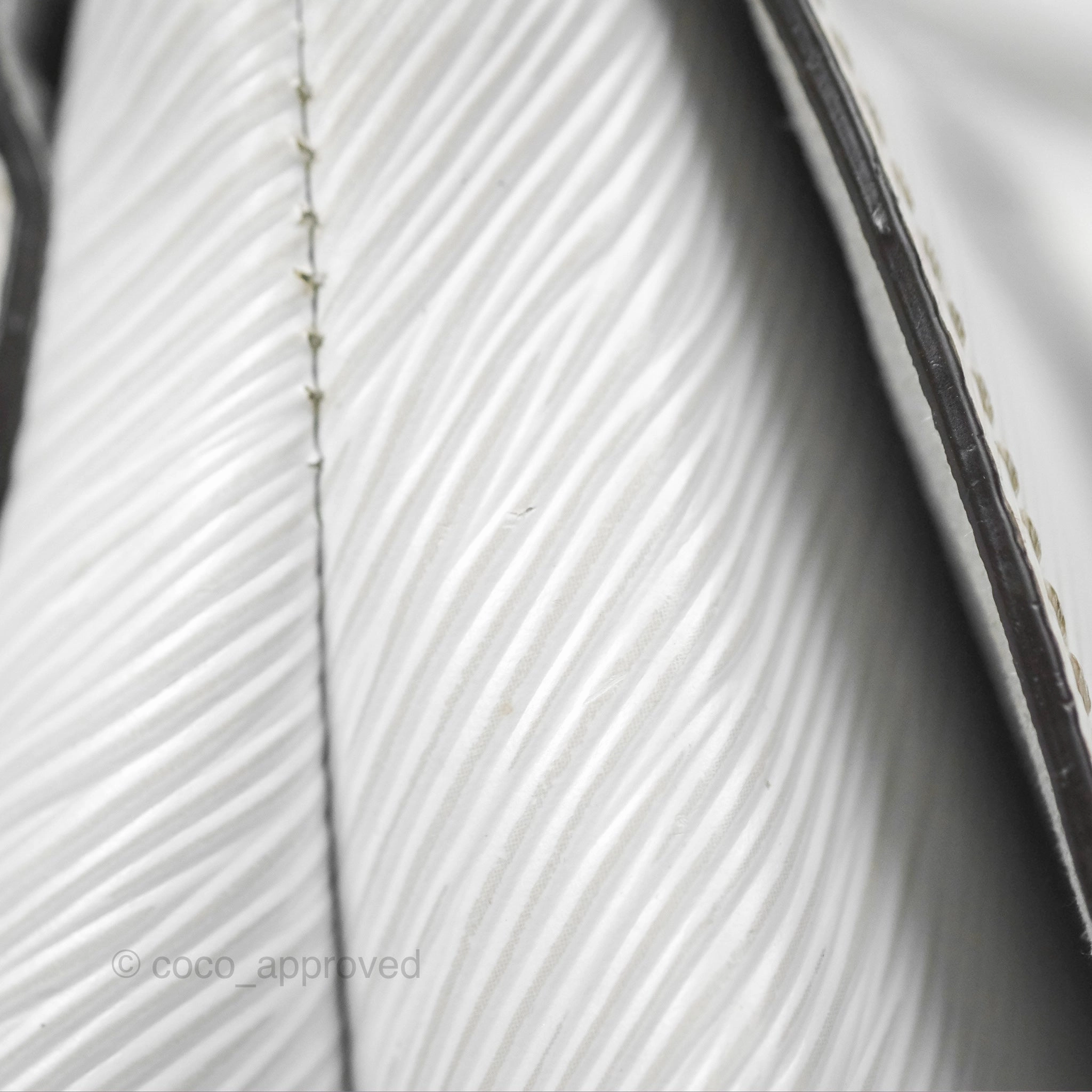 Louis Vuitton Locky BB White Epi