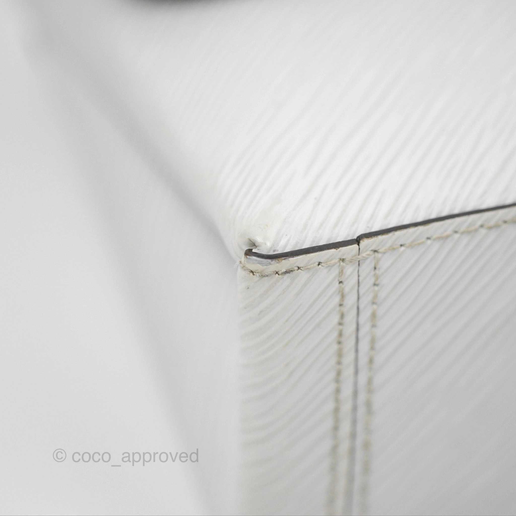 Louis Vuitton Locky BB White Epi