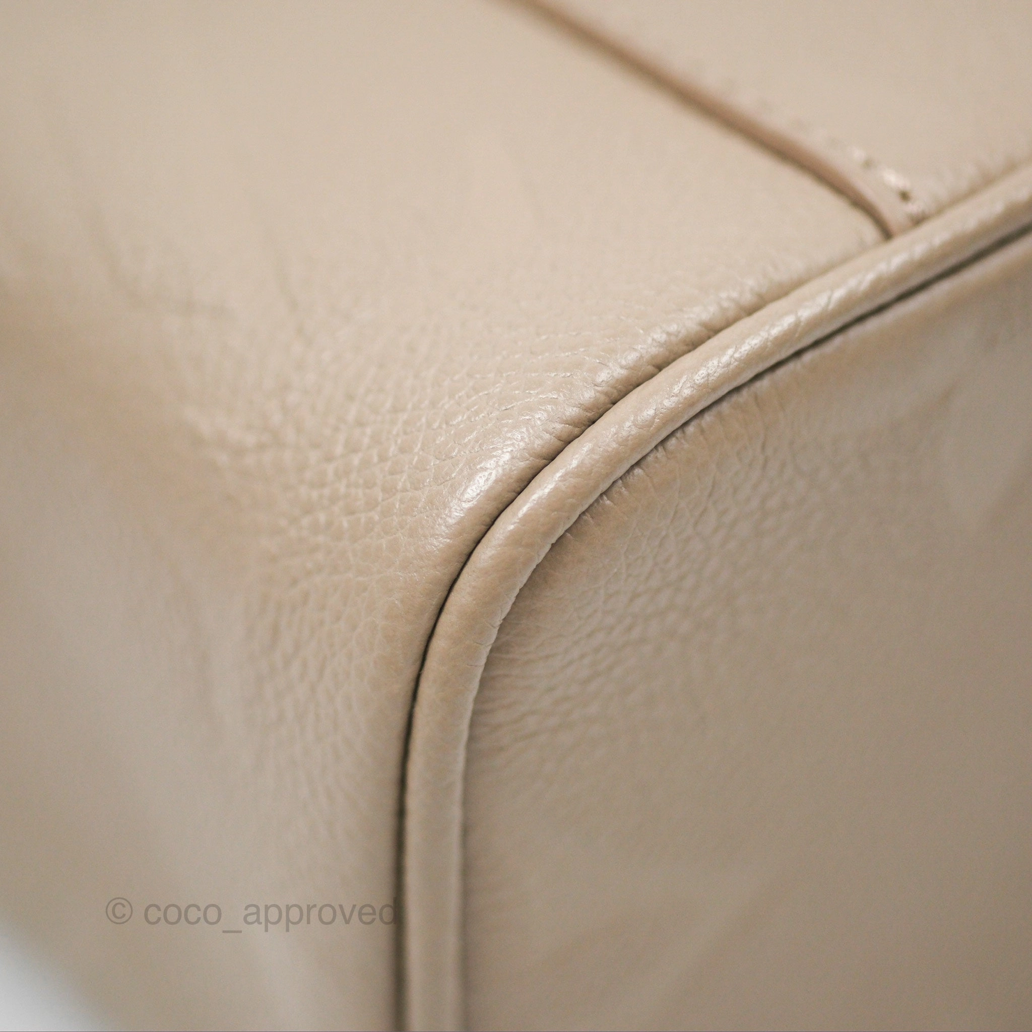 Louis Vuitton Monogram Empreinte Tourterelle Vanity PM Beige Gold Hardware