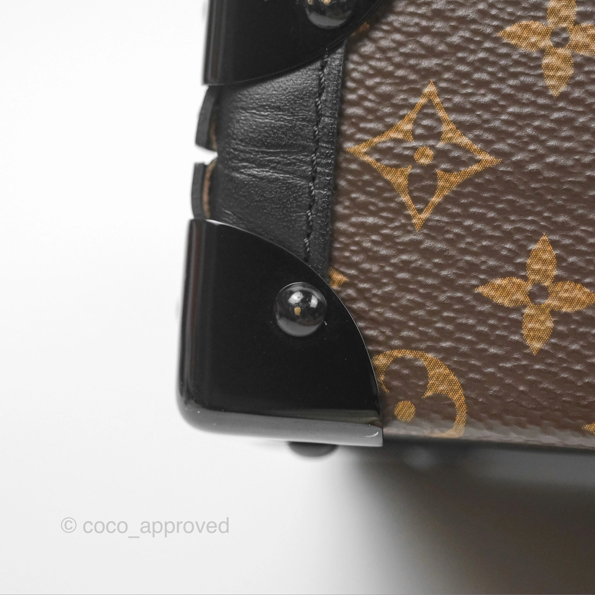 Louis Vuitton Monogram Petite Malle