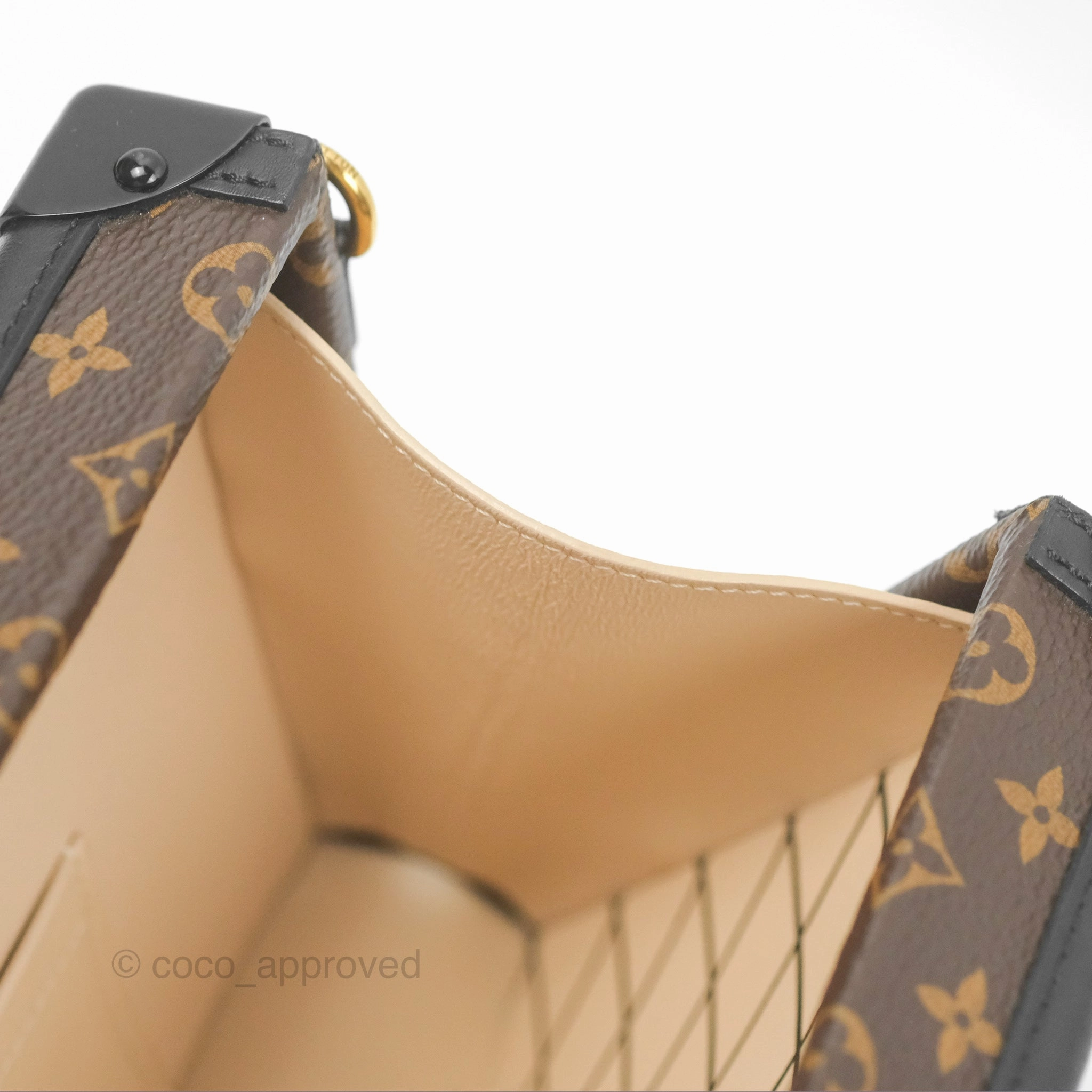 Louis Vuitton Monogram Petite Malle