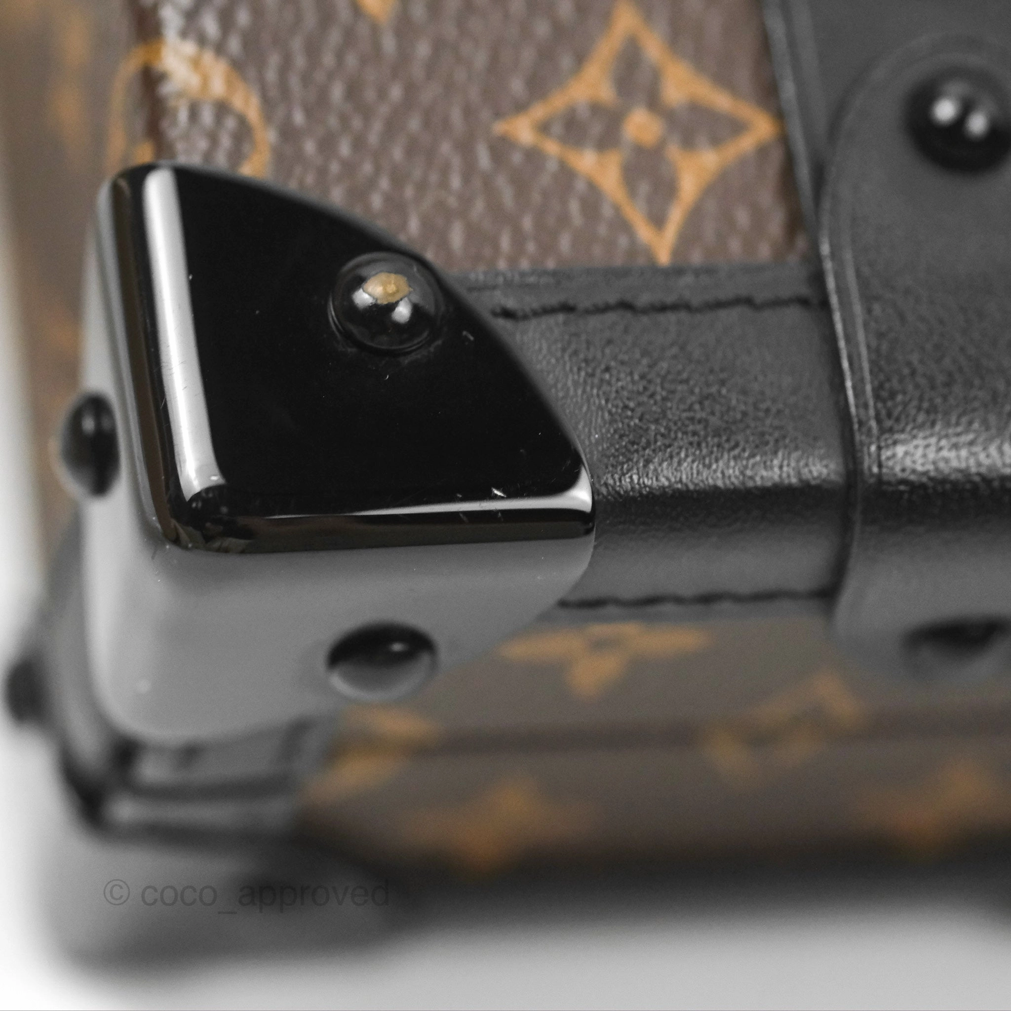 Louis Vuitton Monogram Petite Malle