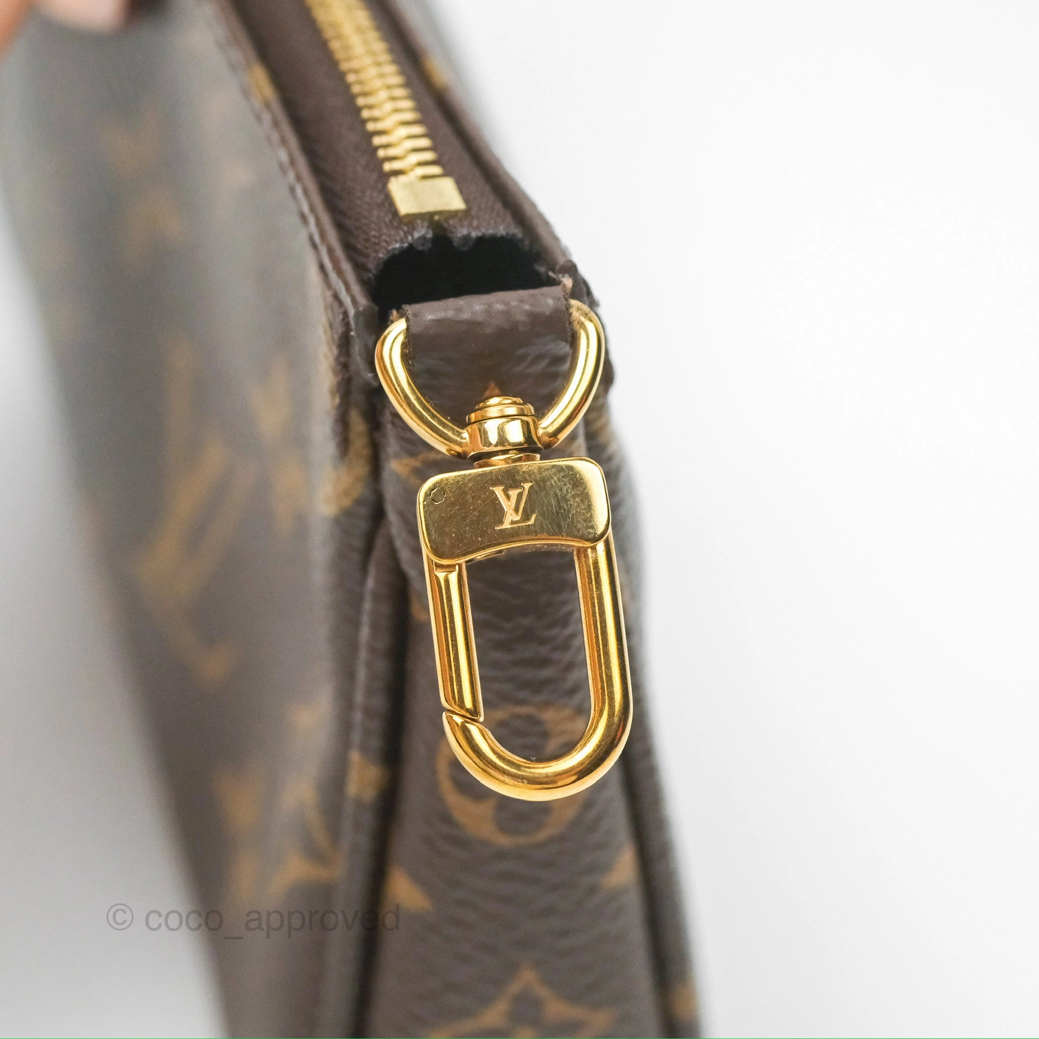 Louis Vuitton Multi Pochette Accessories Monogram Khaki
