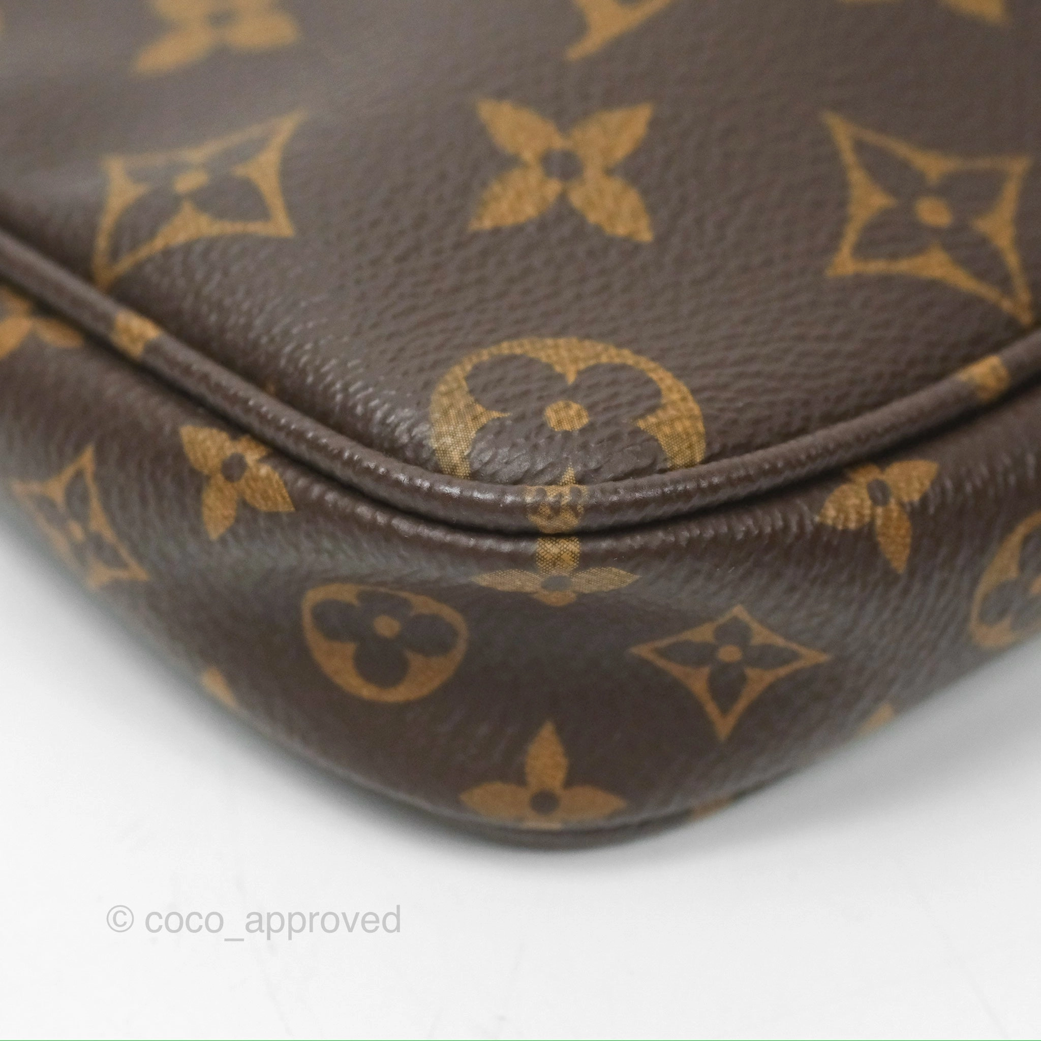 Louis Vuitton Multi Pochette Accessories Monogram Khaki