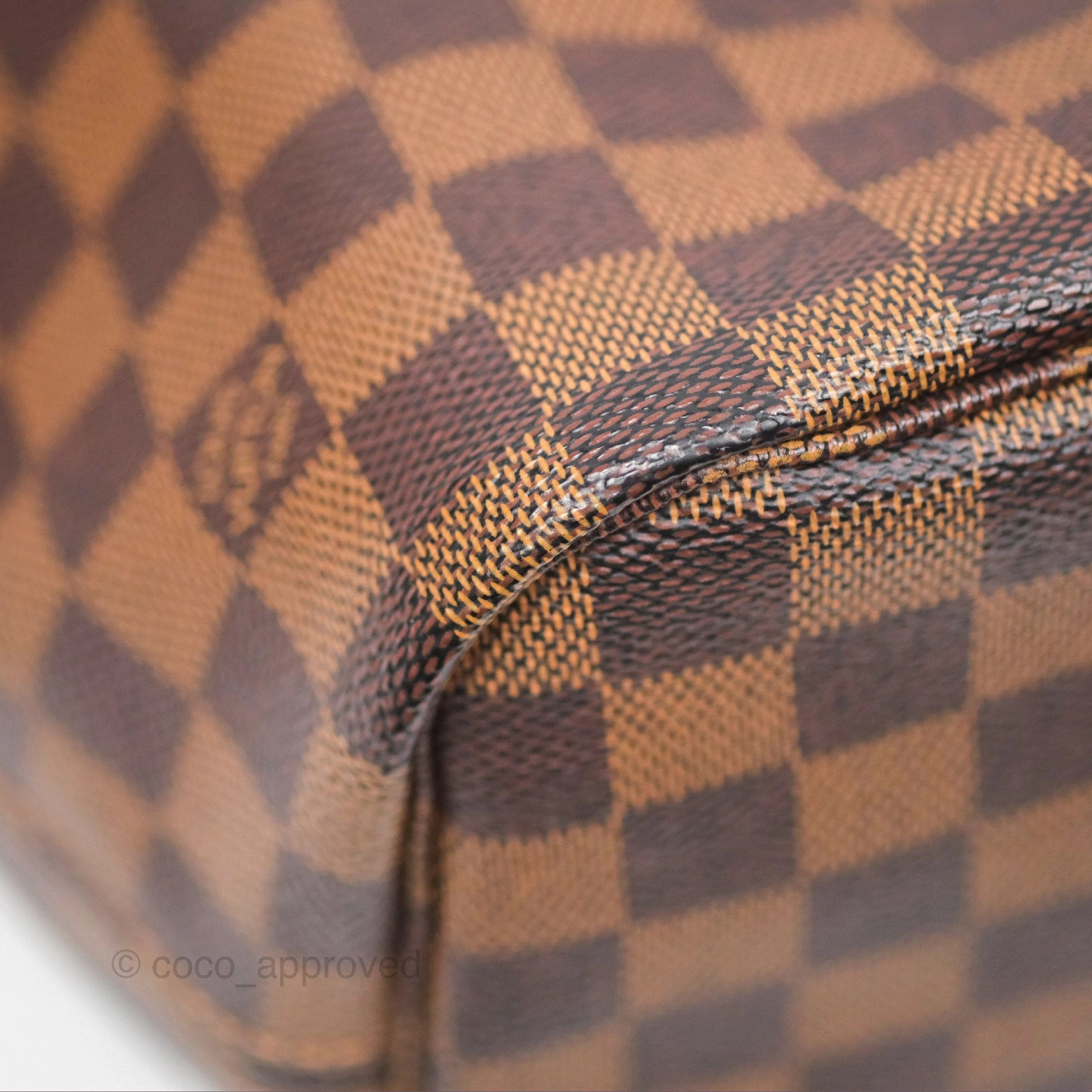Louis Vuitton Neverfull MM Tote Bag Damier Ebene Canvas