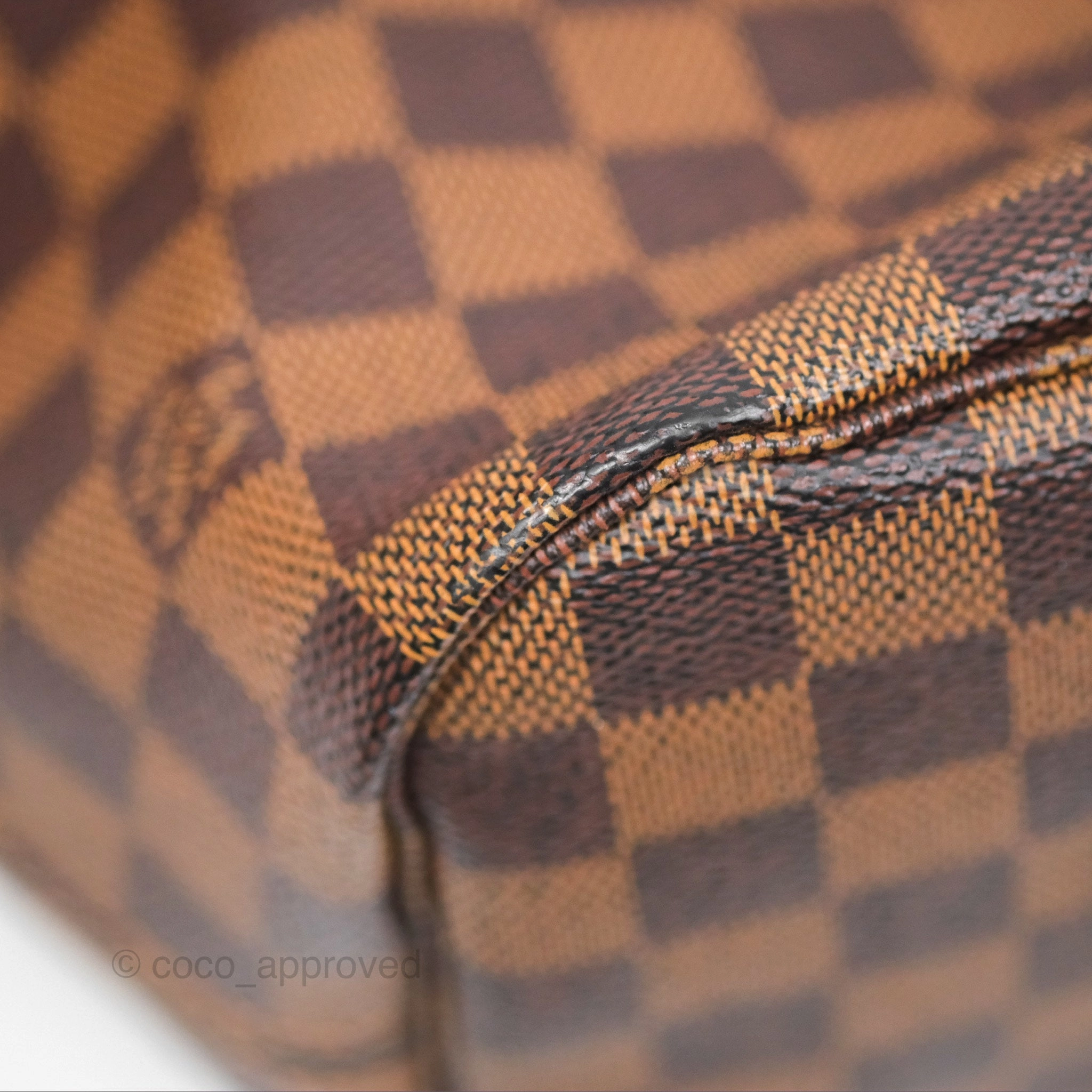 Louis Vuitton Neverfull MM Tote Bag Damier Ebene Canvas