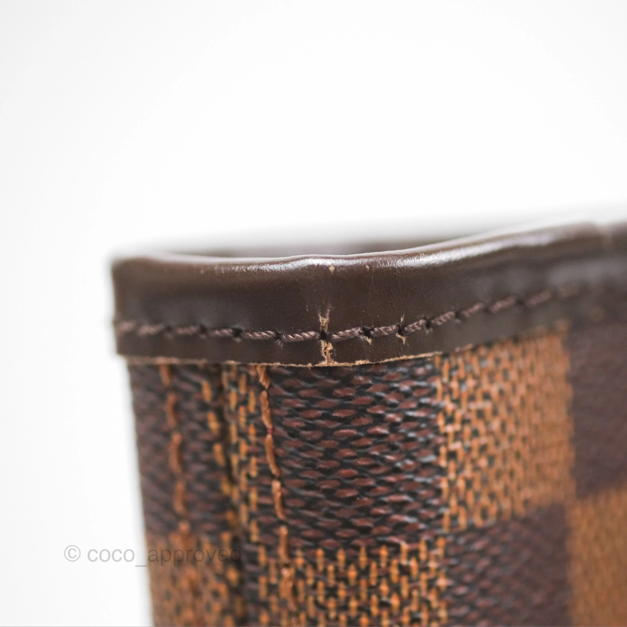 Louis Vuitton Neverfull MM Tote Bag Damier Ebene Canvas