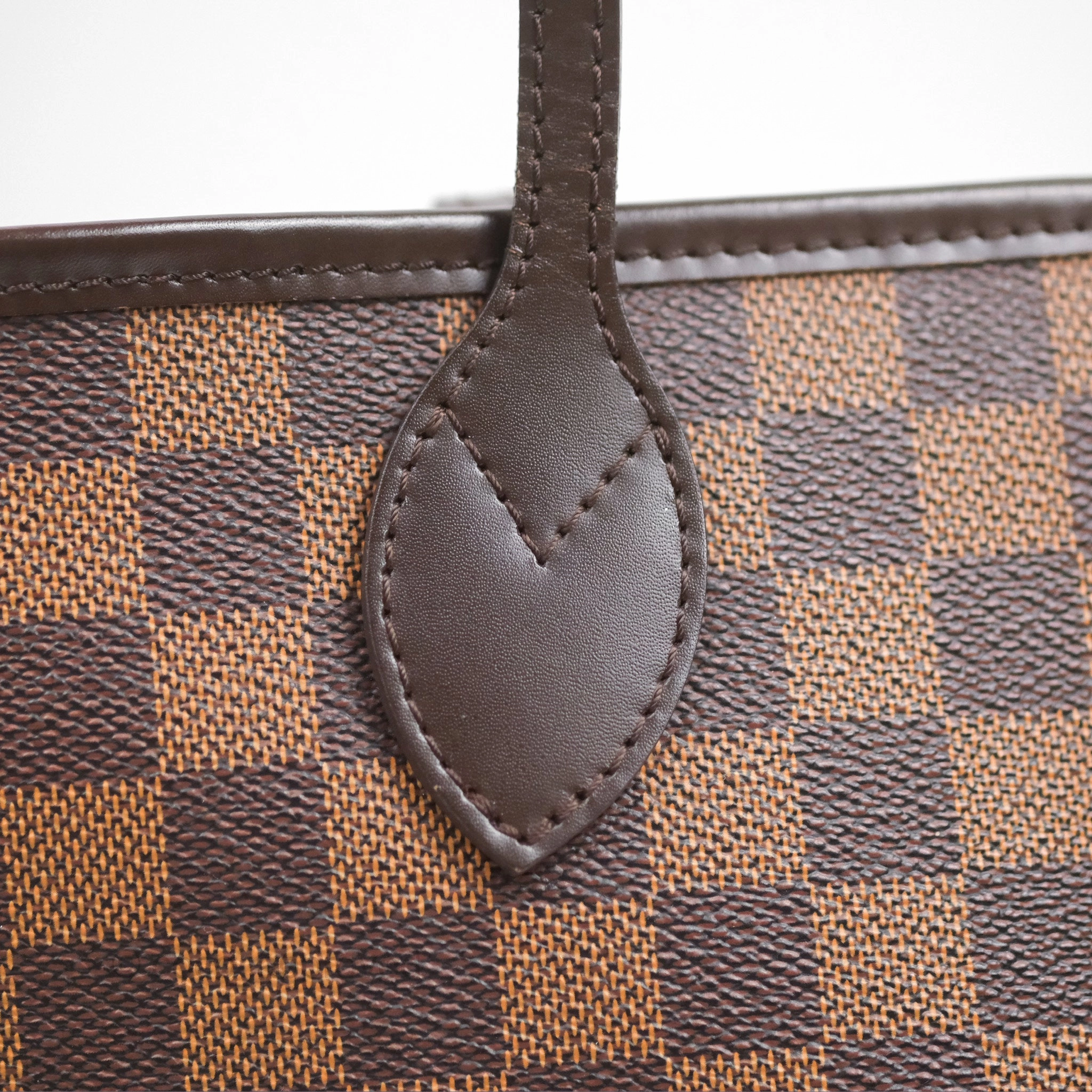 Louis Vuitton Neverfull MM Tote Bag Damier Ebene Canvas