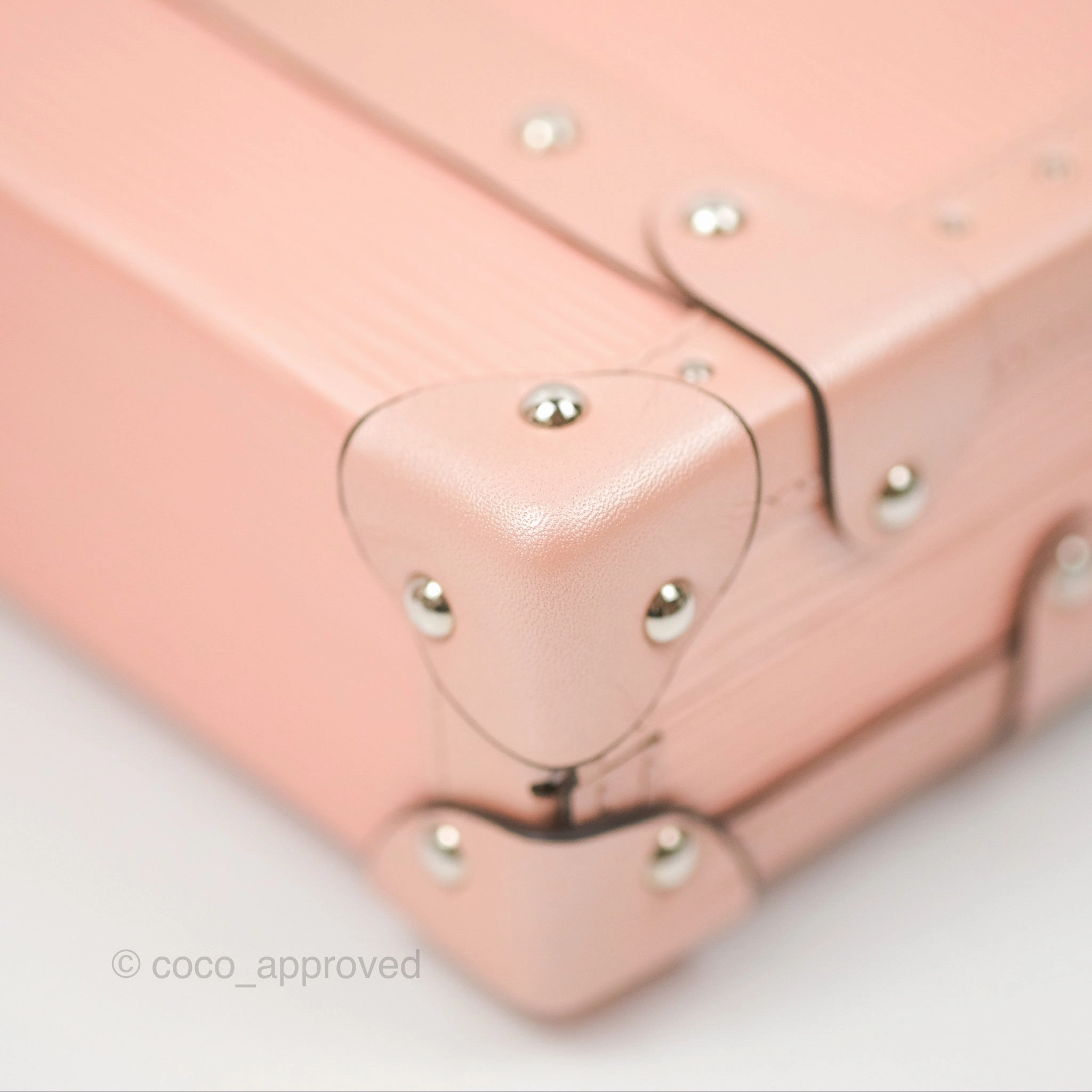 Louis Vuitton Petite Malle Rose Epi