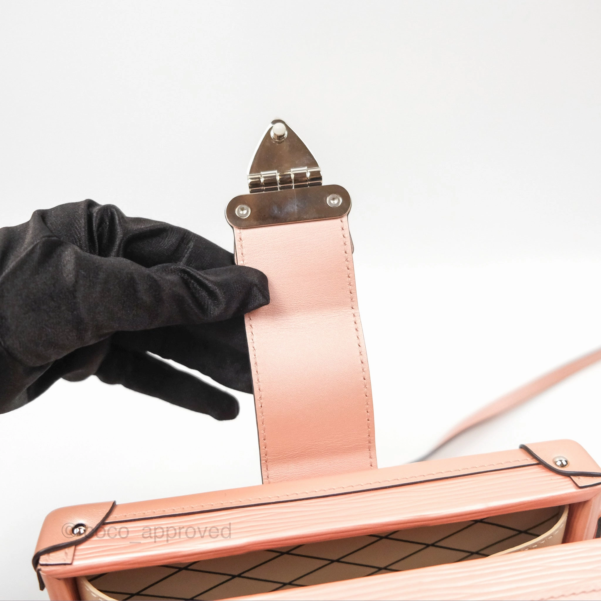 Louis Vuitton Petite Malle Rose Epi