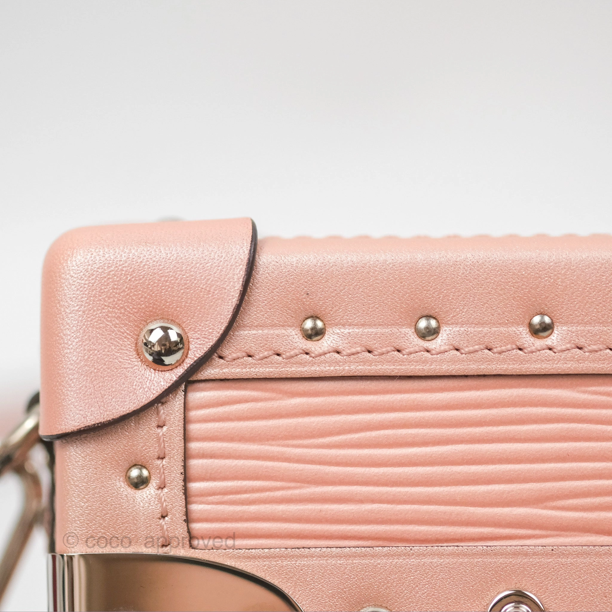 Louis Vuitton Petite Malle Rose Epi
