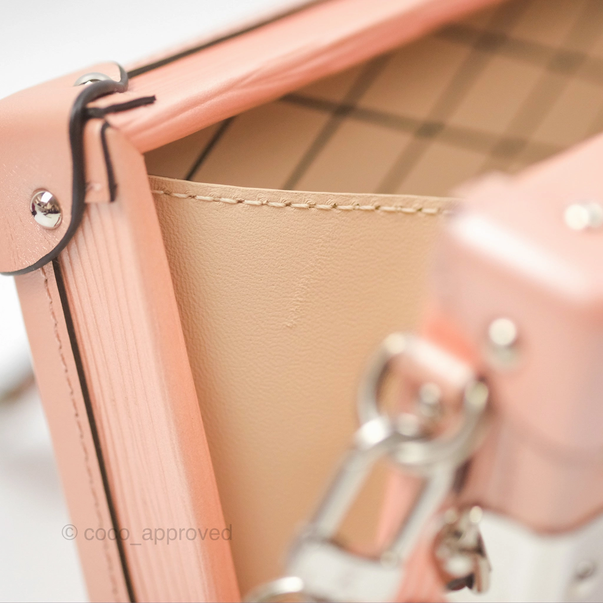 Louis Vuitton Petite Malle Rose Epi