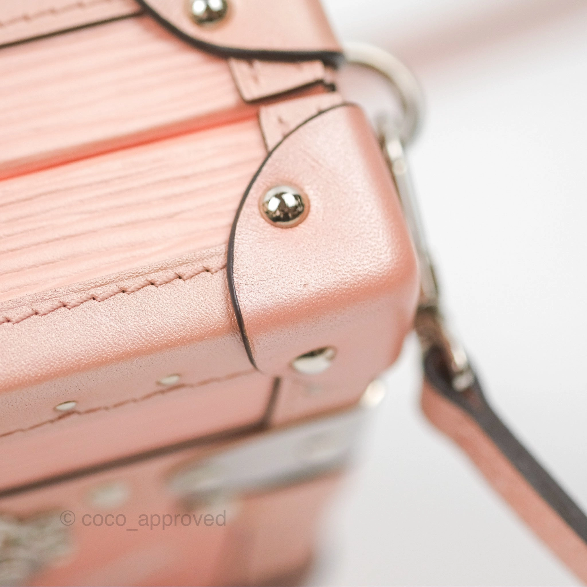 Louis Vuitton Petite Malle Rose Epi