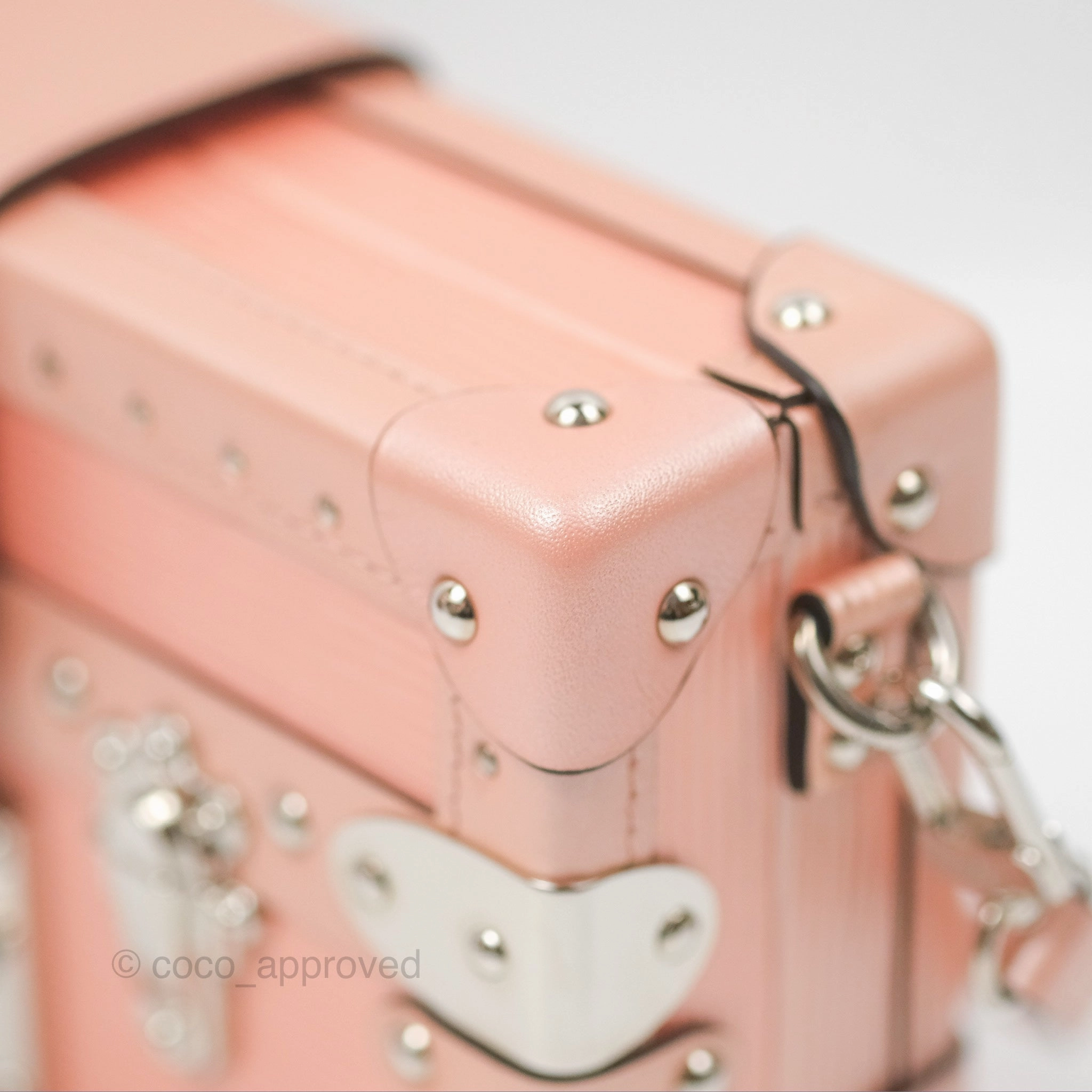 Louis Vuitton Petite Malle Rose Epi