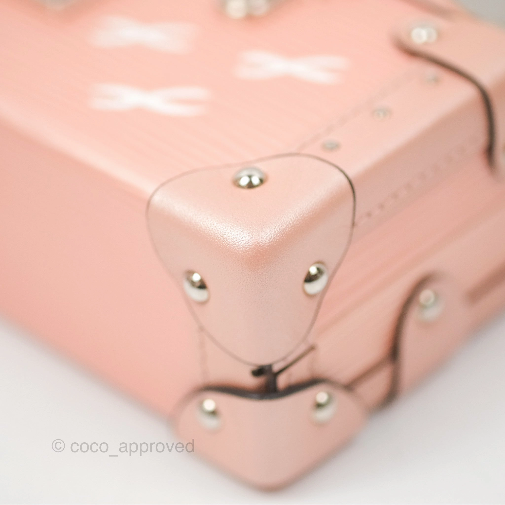 Louis Vuitton Petite Malle Rose Epi