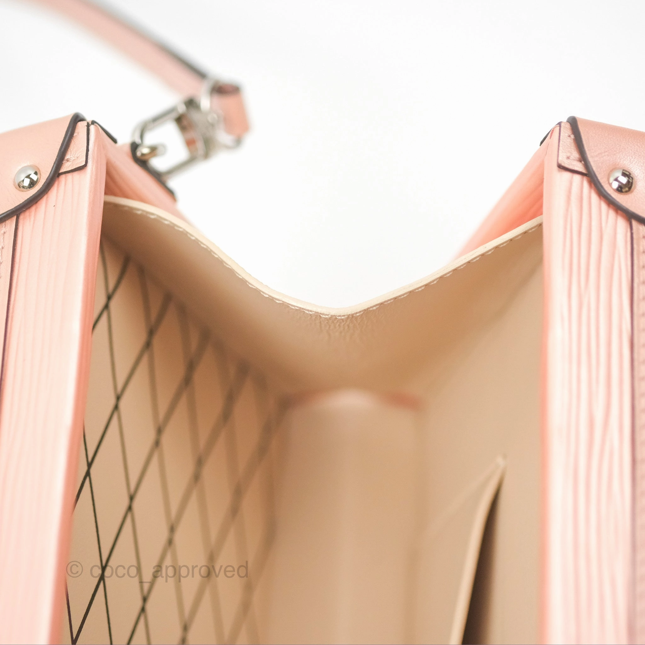 Louis Vuitton Petite Malle Rose Epi