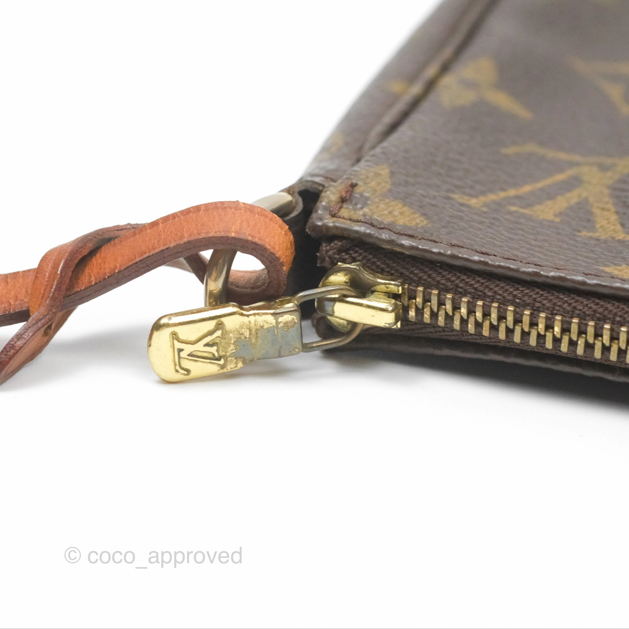 Louis Vuitton Pochette Accessories Monogram Canvas