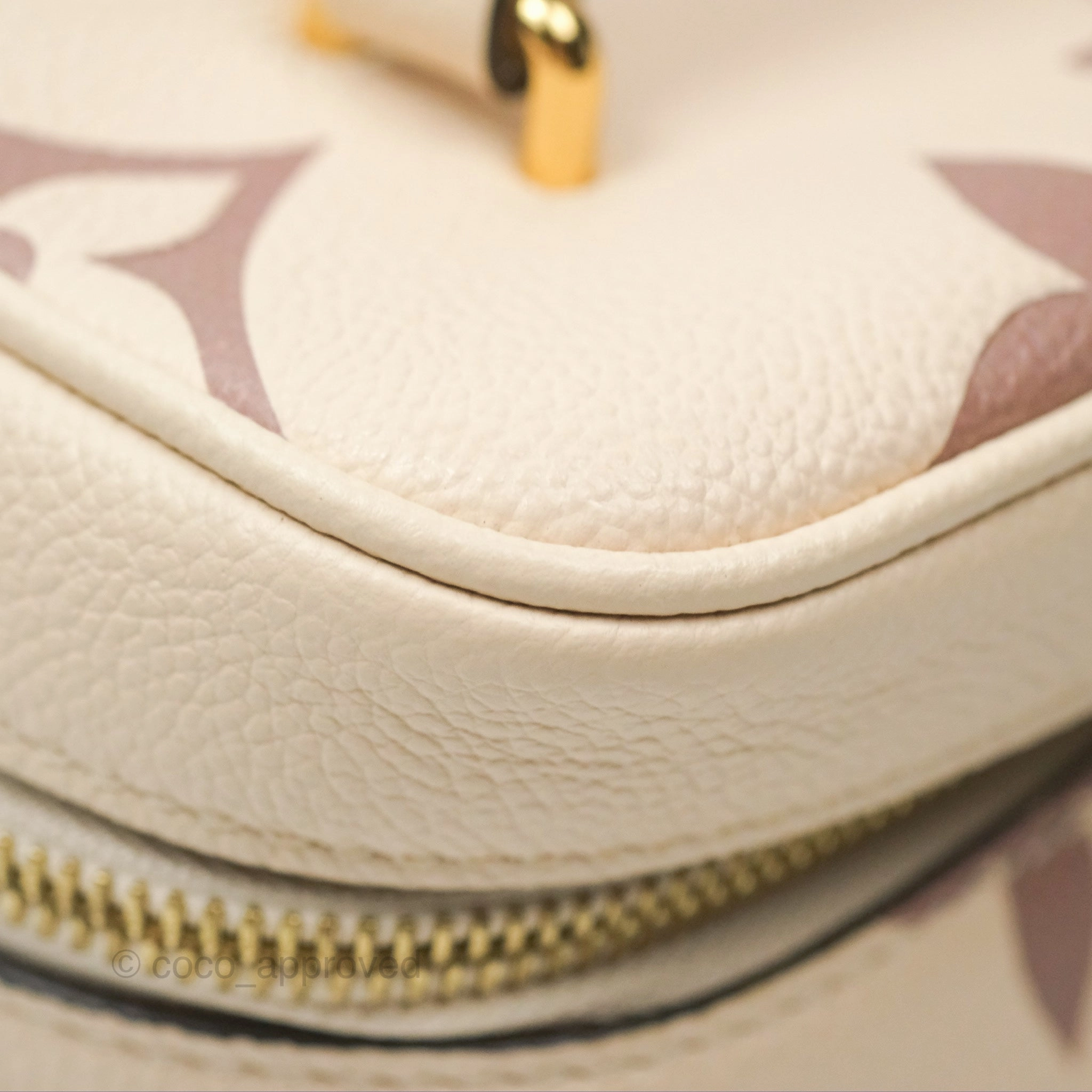 Louis Vuitton Vanity PM Empreinte Monogram Giant Creme/Bois de Rose