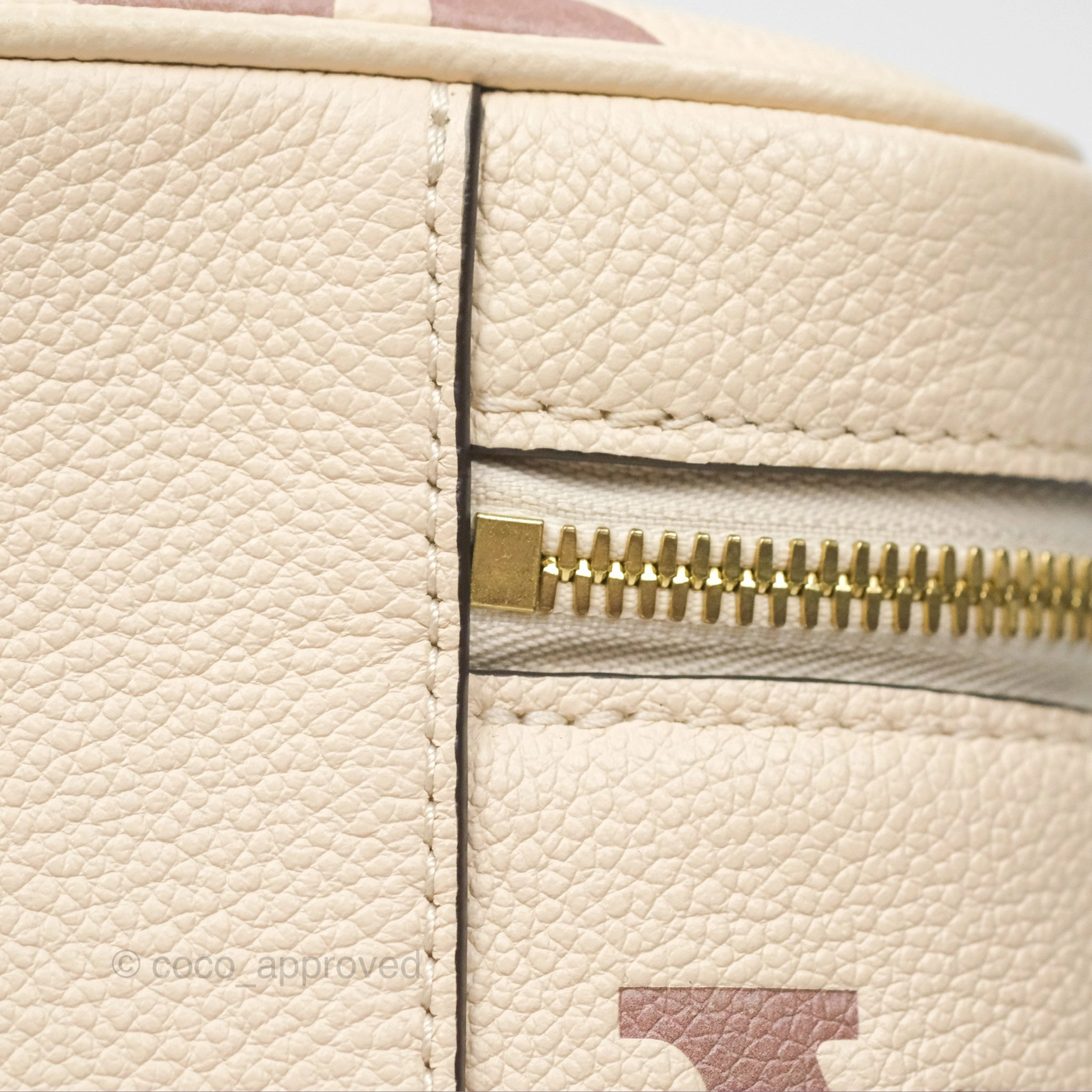Louis Vuitton Vanity PM Empreinte Monogram Giant Creme/Bois de Rose