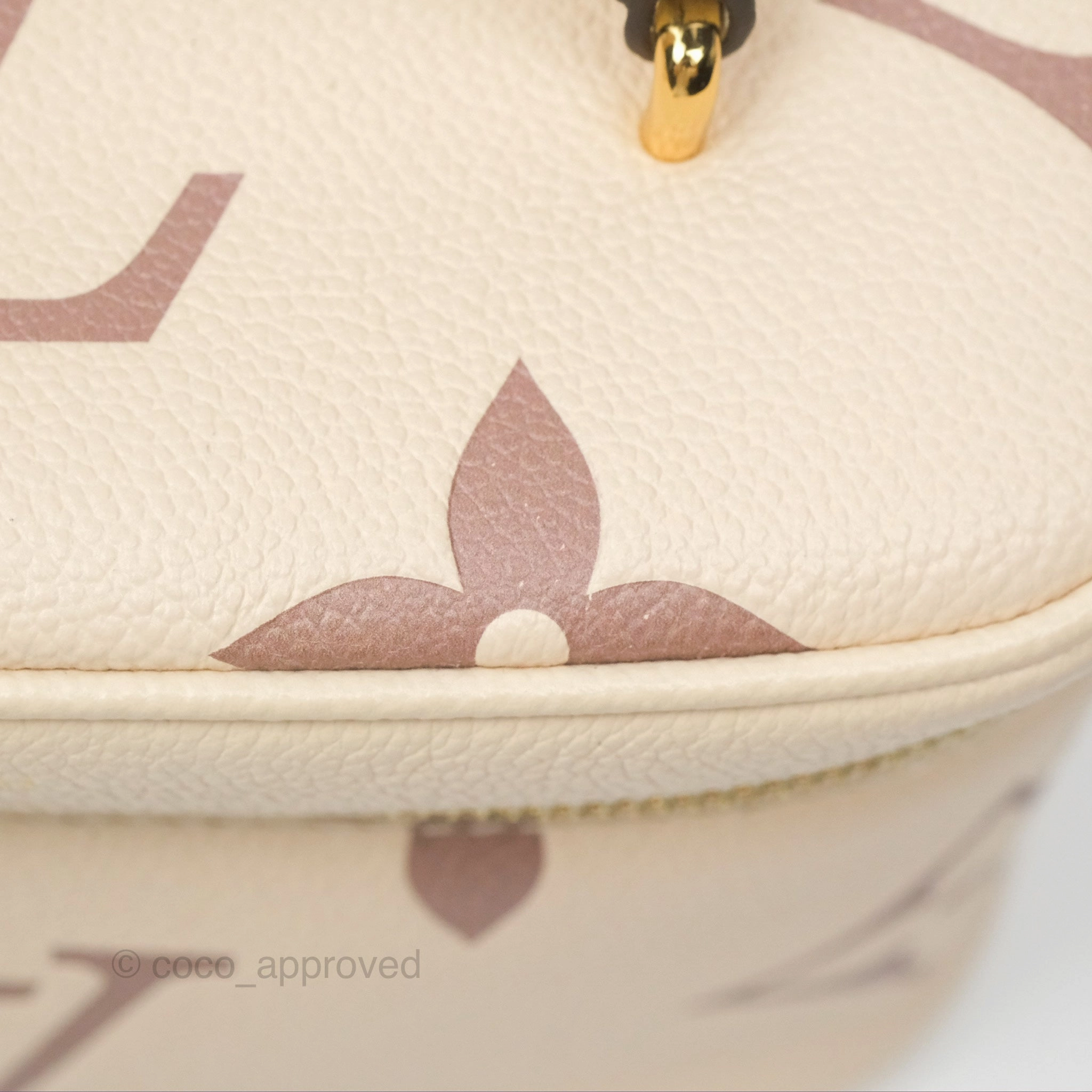 Louis Vuitton Vanity PM Empreinte Monogram Giant Creme/Bois de Rose