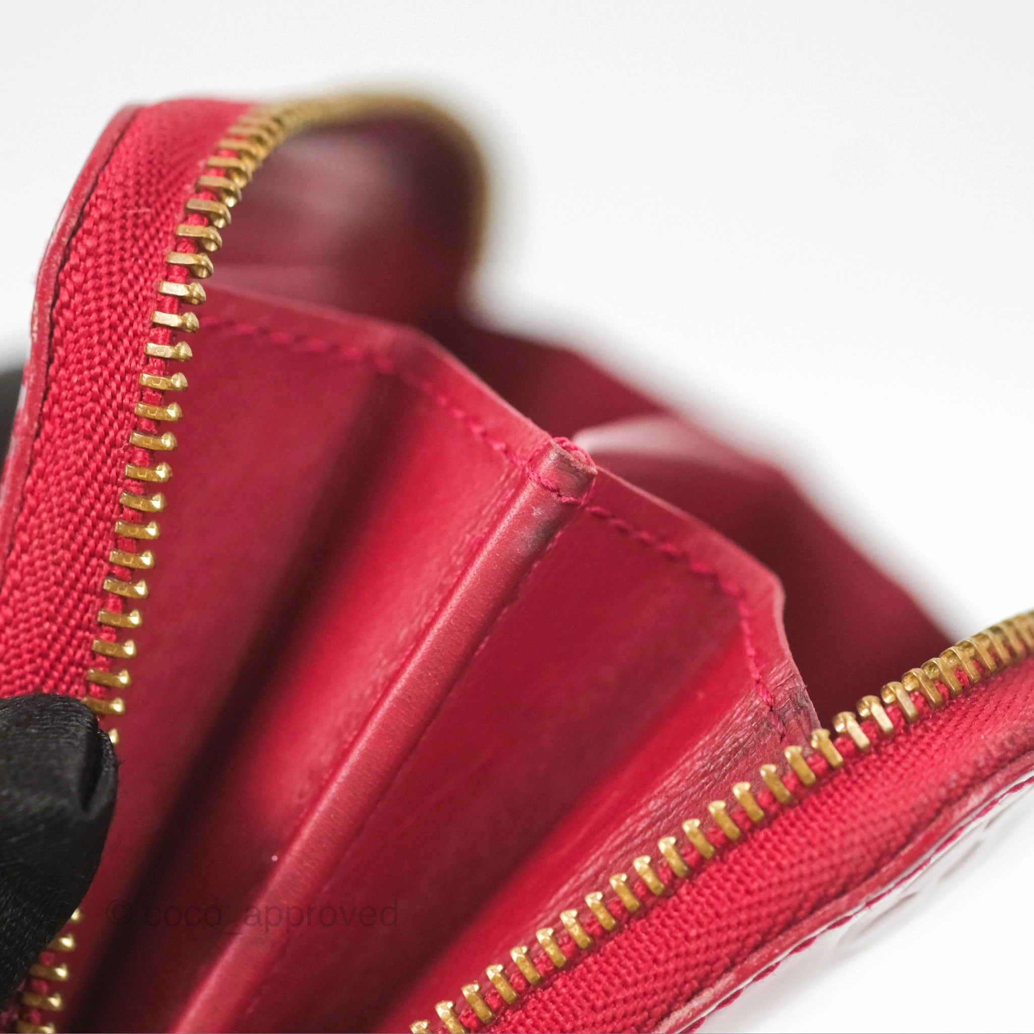 Louis Vuitton Vernis Zippy Coin Purse Rouge Grenadine Patent