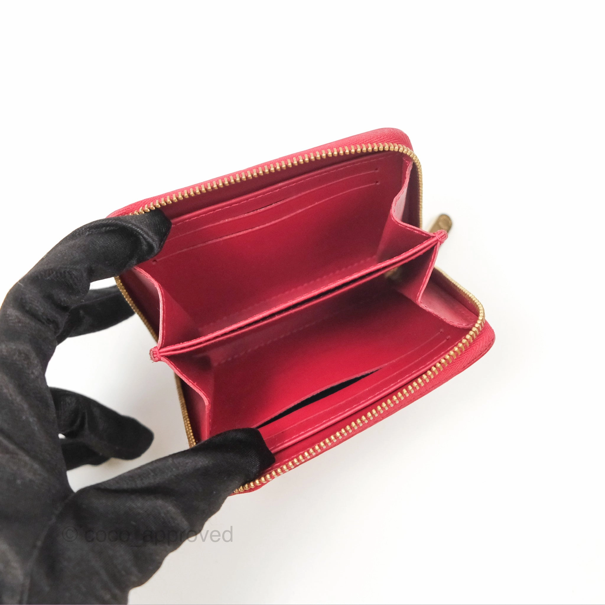 Louis Vuitton Vernis Zippy Coin Purse Rouge Grenadine Patent