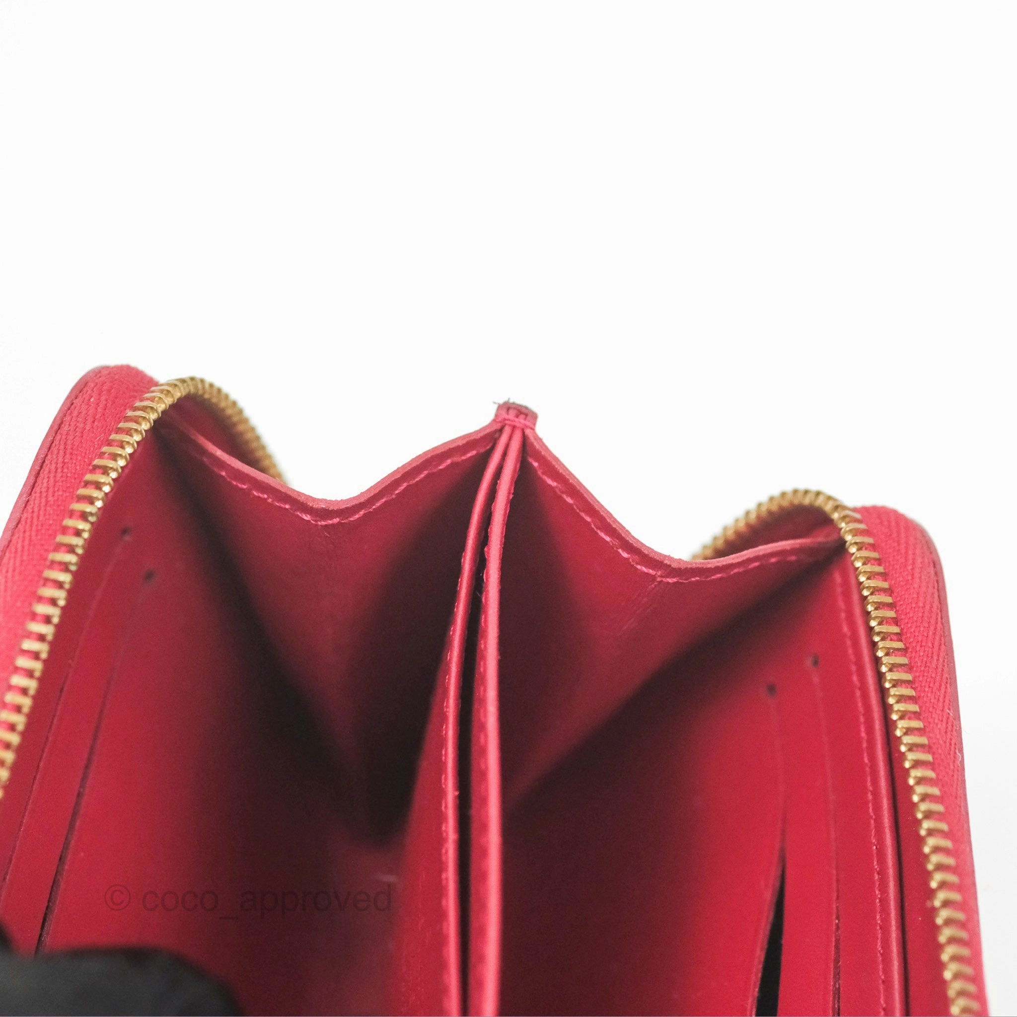 Louis Vuitton Vernis Zippy Coin Purse Rouge Grenadine Patent