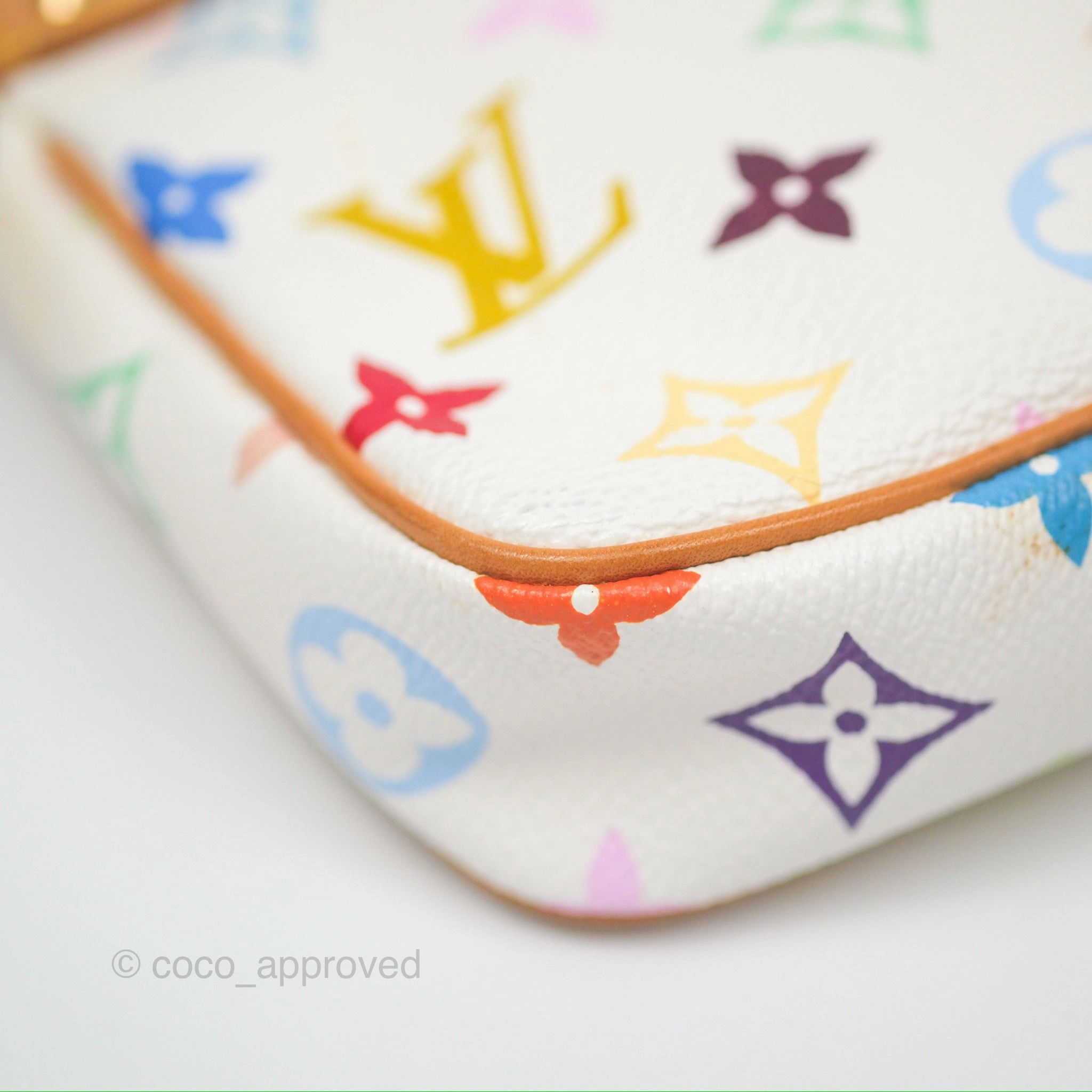 Louis Vuitton x Takashi Murakami Pochette White Rainbow Monogram