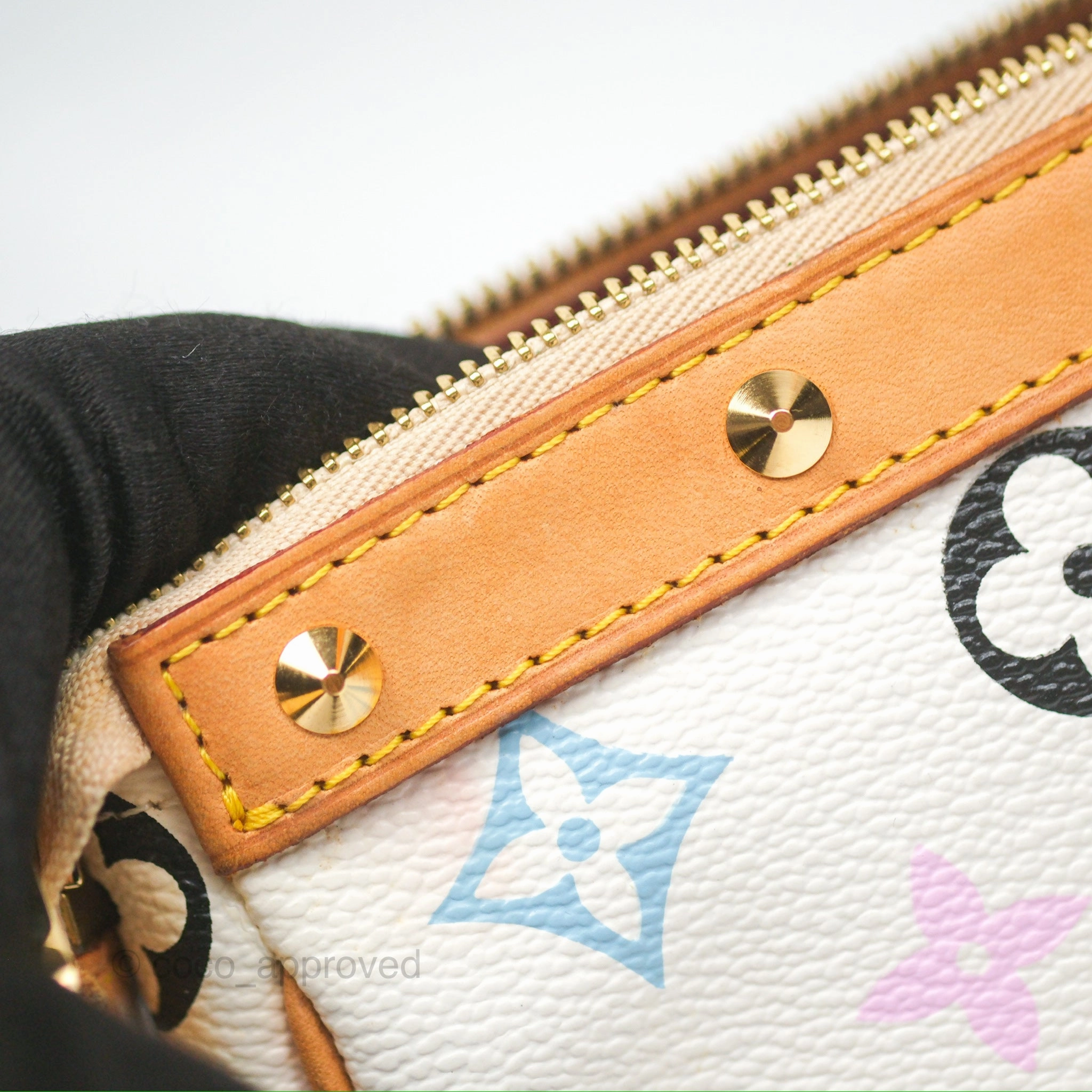 Louis Vuitton x Takashi Murakami Pochette White Rainbow Monogram