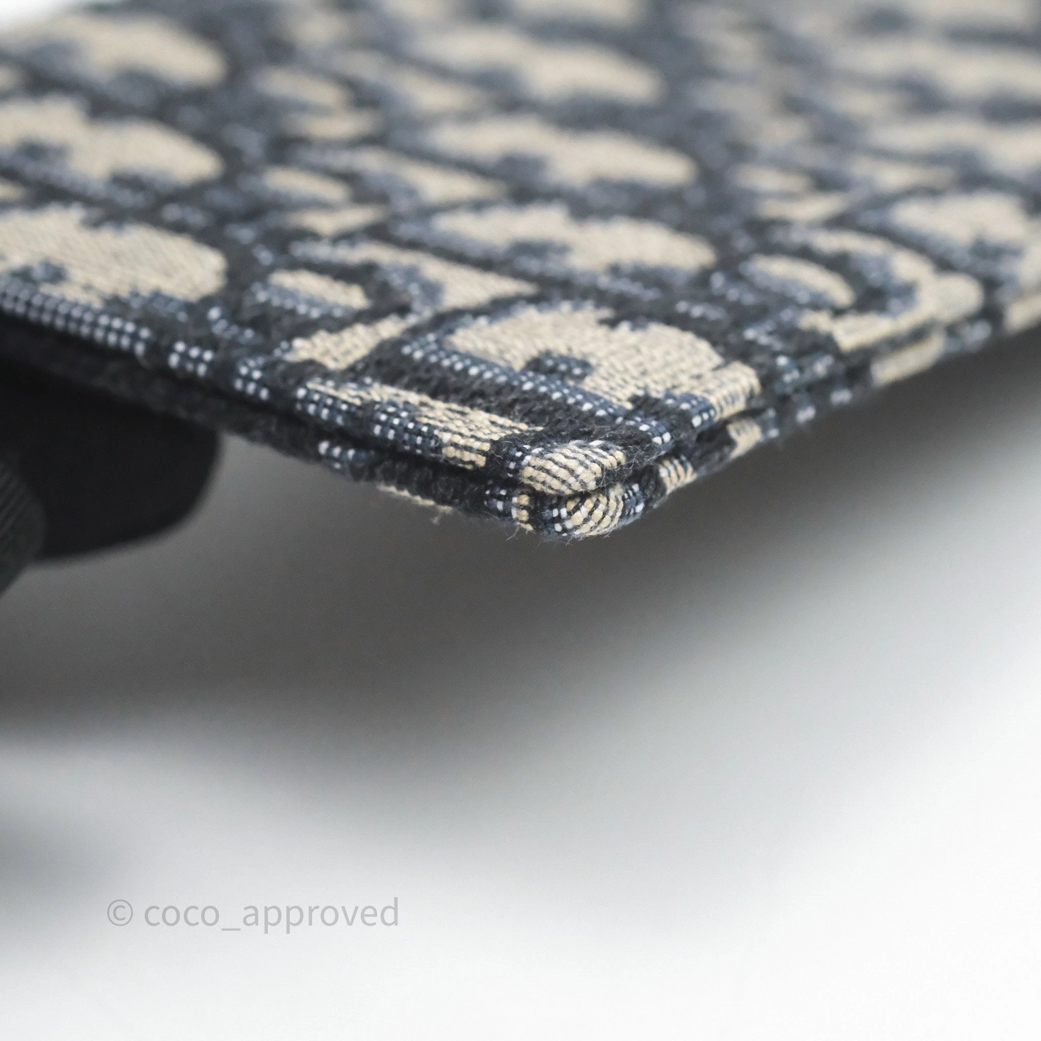 Small Saddle Pouch Wallet with Chain Blue Dior Oblique Jacquard